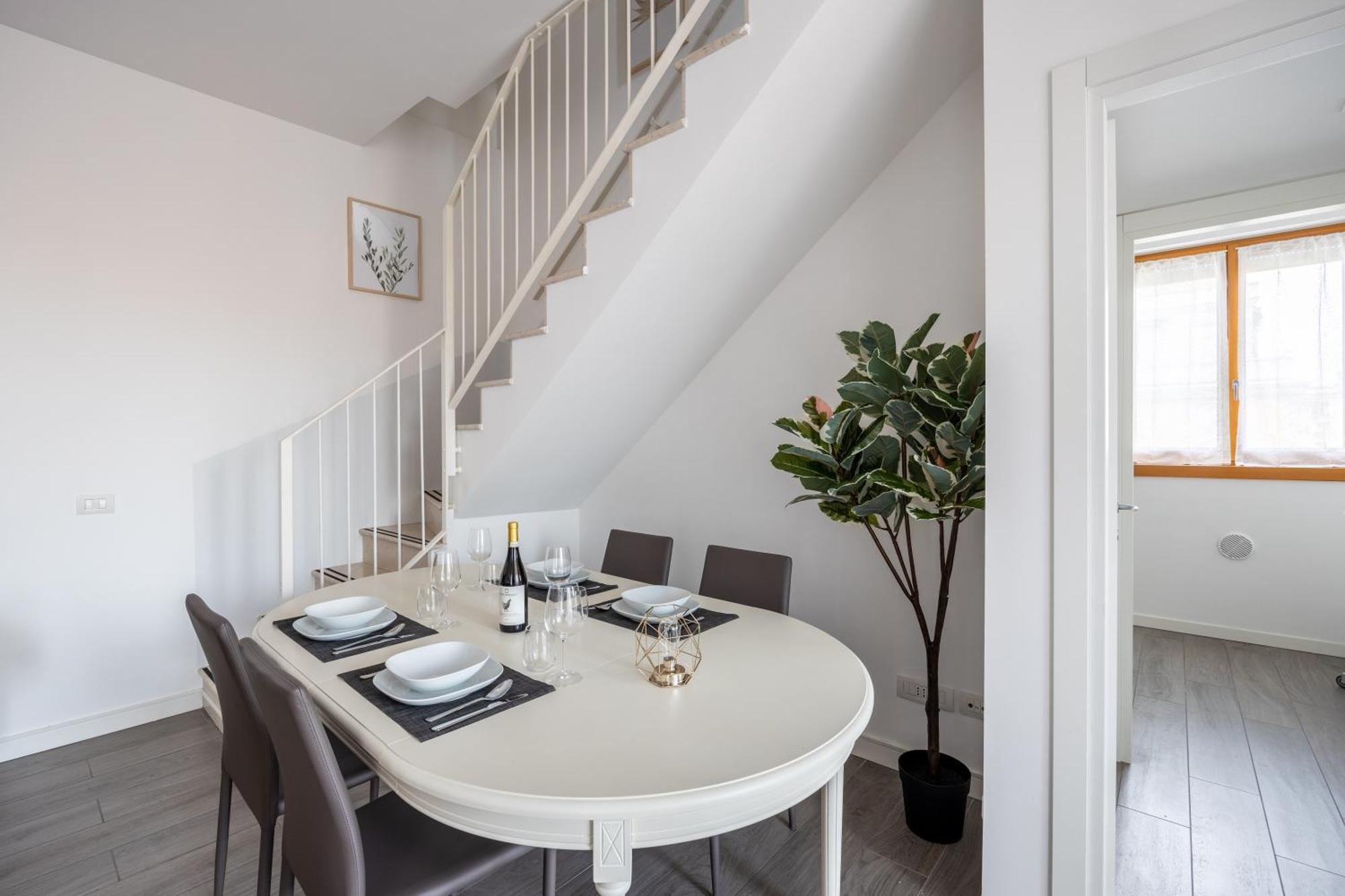 Bocconi'S Nest - Close To Duomo With Terrace Milano Ngoại thất bức ảnh