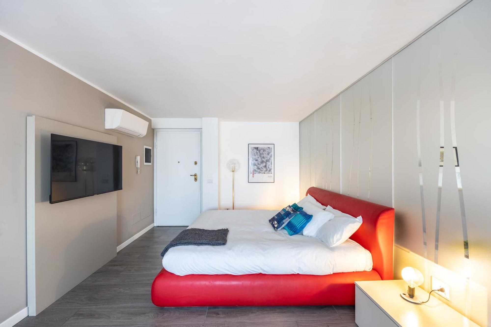 Bocconi'S Nest - Close To Duomo With Terrace Milano Ngoại thất bức ảnh