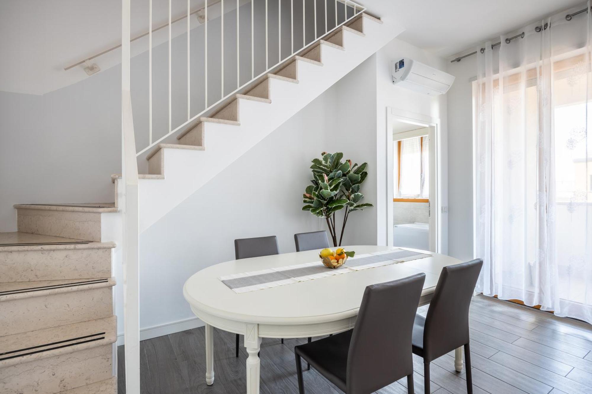 Bocconi'S Nest - Close To Duomo With Terrace Milano Ngoại thất bức ảnh
