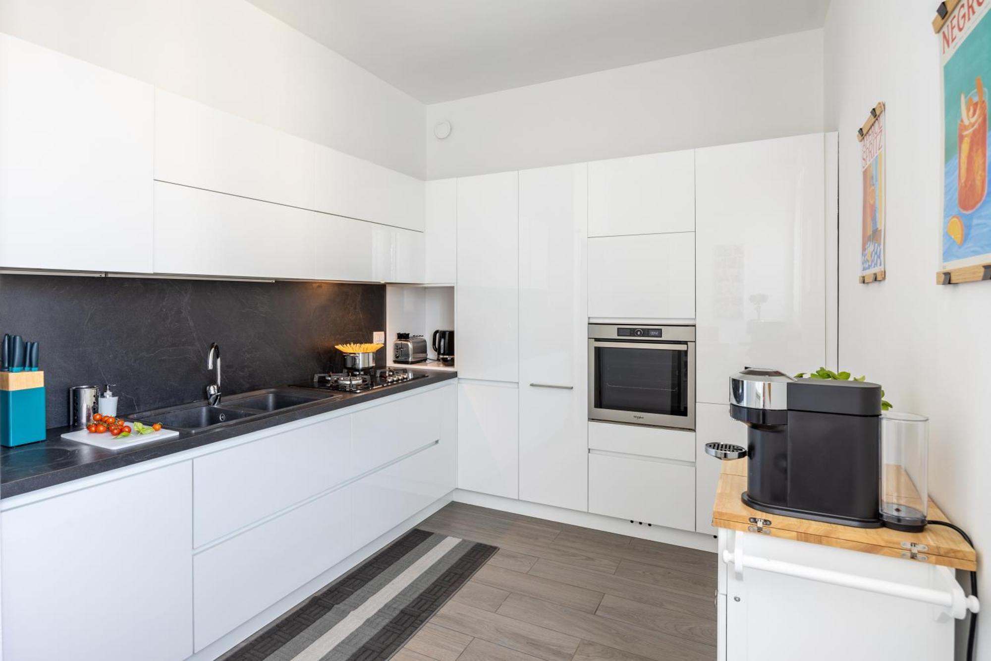 Bocconi'S Nest - Close To Duomo With Terrace Milano Ngoại thất bức ảnh